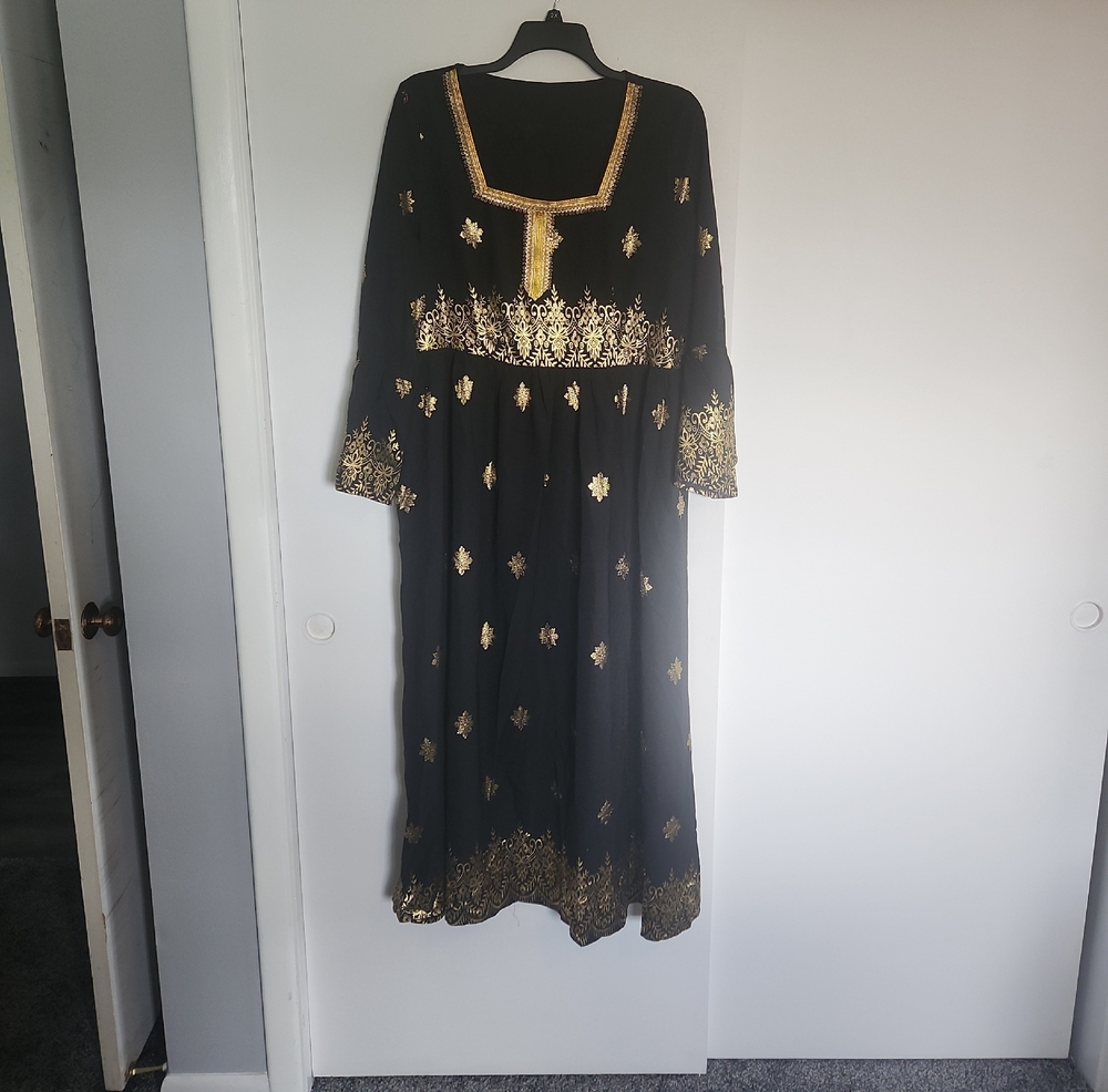 SHEIN Black and Gold Long Sleeve Dress
